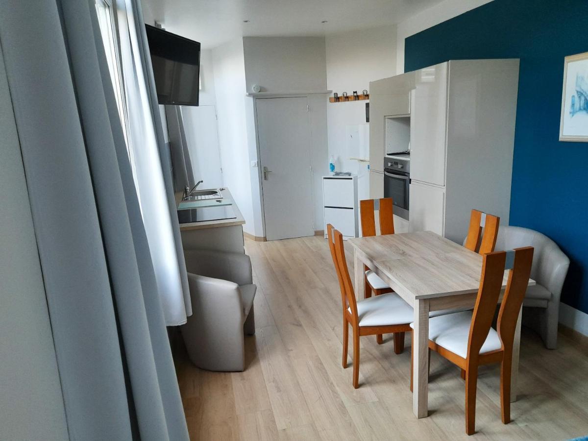 Appartement Ensoleille Et Calme A Saint Quay Portrieux 35 M² Parking Екстериор снимка