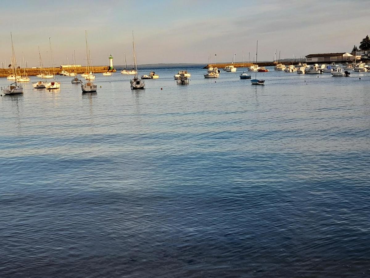 Appartement Ensoleille Et Calme A Saint Quay Portrieux 35 M² Parking Екстериор снимка